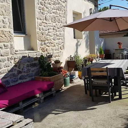 Maison Tres Proche Des Plages * فرونتينيان